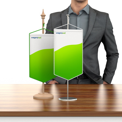 Table banner with pointed bottom edge