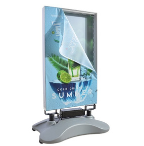 Kundenstopper Lightbox Akku Outdoor