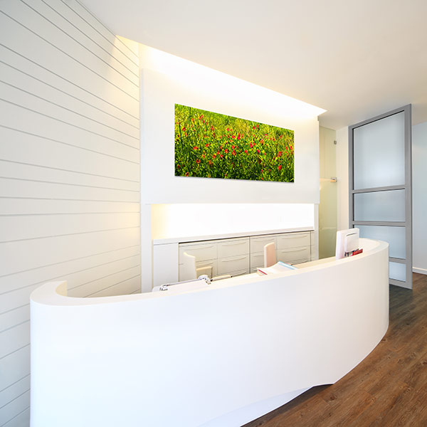 Posters on aluminum composite panels: high-quality, durable, professional