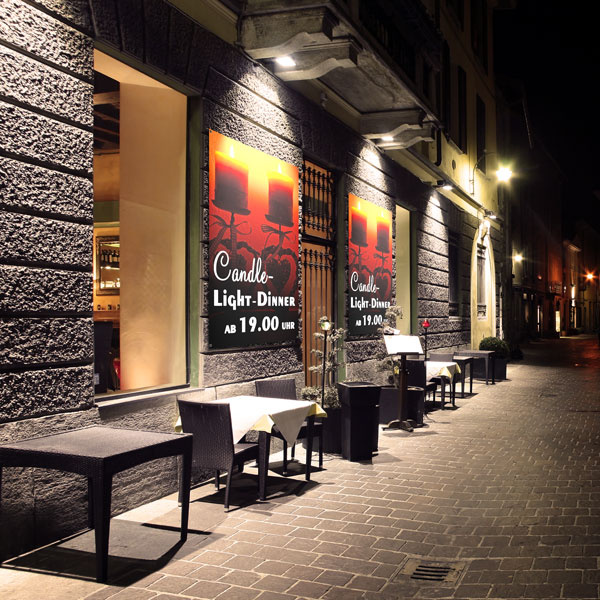 PVC Banner Basic as an advertising banner in the hospitality industry