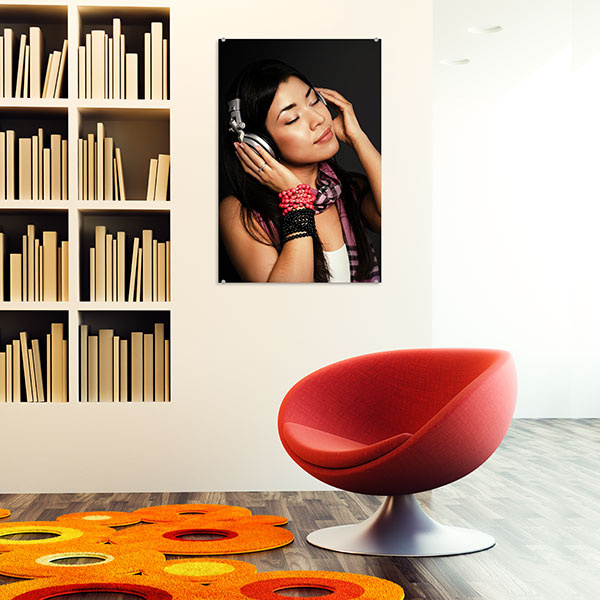 Posters made of aluminium composite panels with clamp spacers