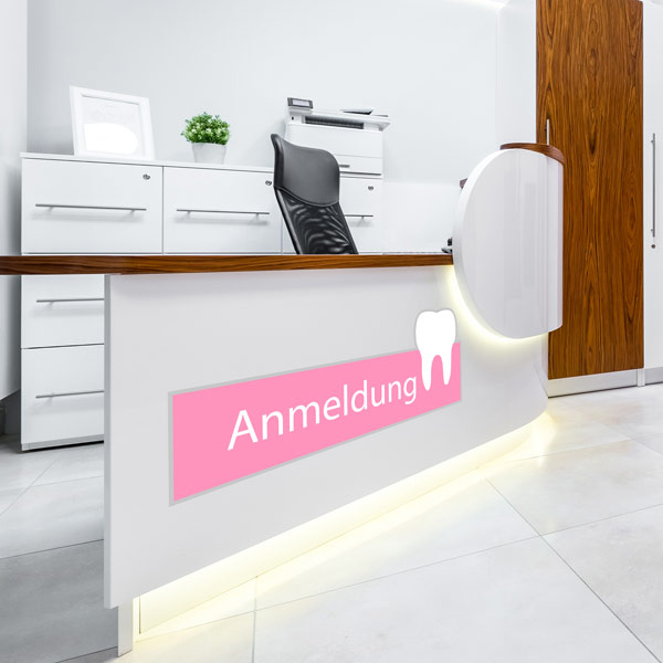 Stickers made of white adhesive foil, for visitor or patient notification