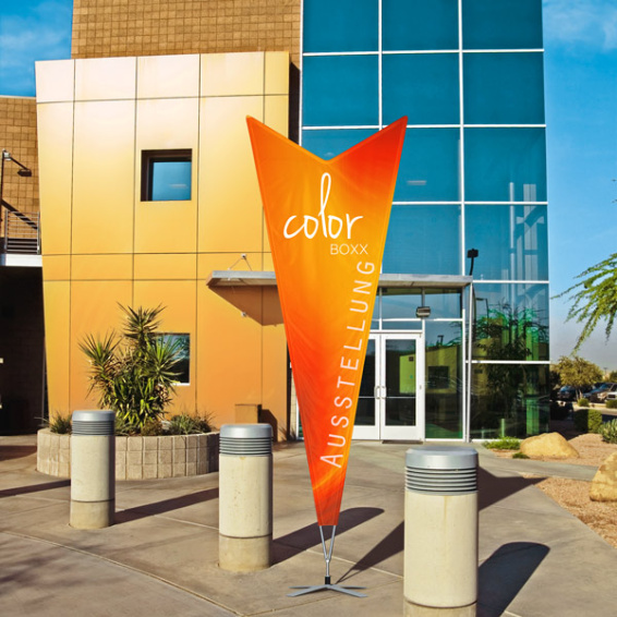 Bowflag® Premium Dart - flexible, effective advertising for promotions and events