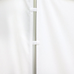 Wall with mounting loops - secure attachment to the frame