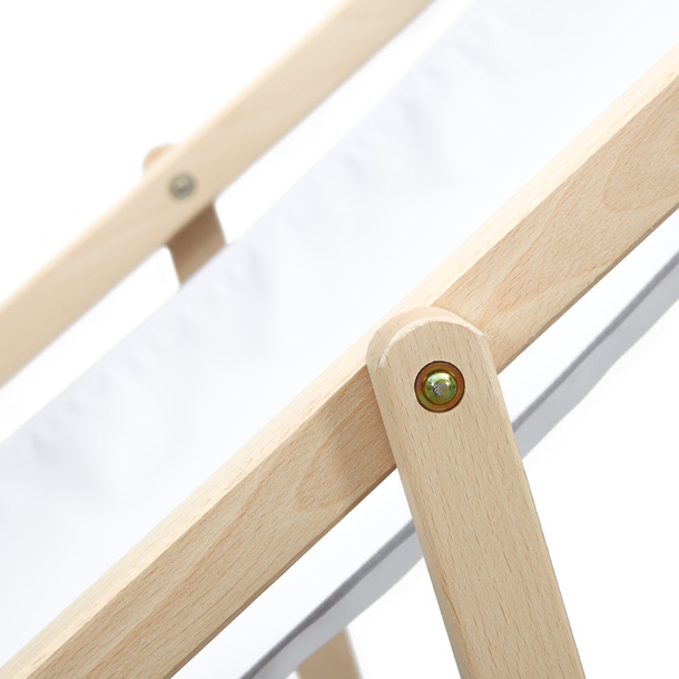 Deck chair, galvanized rivet for connecting the chair components
