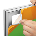 Display Wall Q-Frame®, change of motif