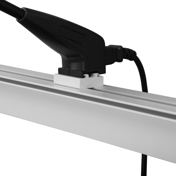 Display Wall Q-Frame®, lamp adapter and halogen spot for lighting