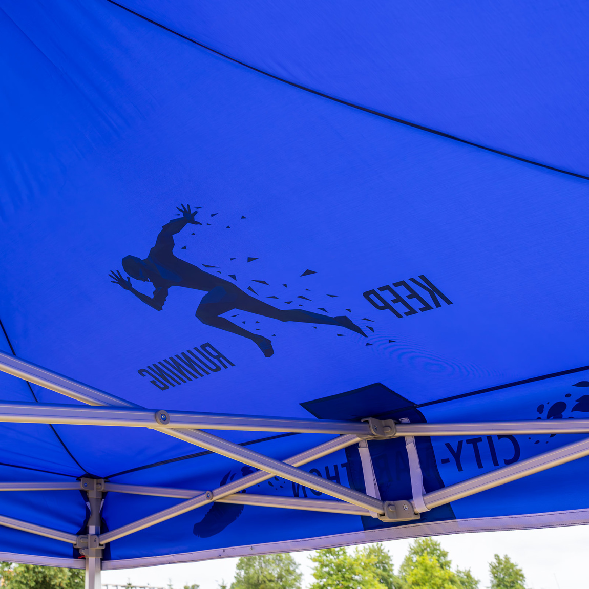 Pop-up tent with logo print - view of tent underside