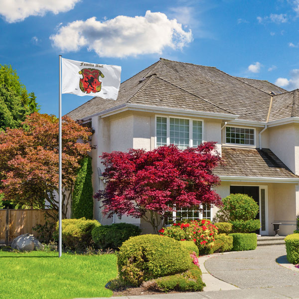 Hanging banner in landscape format with family crest