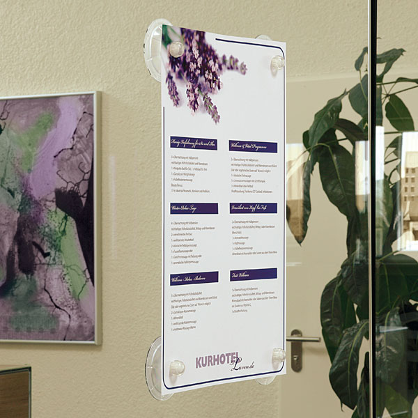 Small flags with 4 suction cups in portrait format
