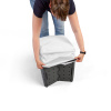 Simply pull the cover with foam cushion over the Flatcube.