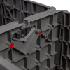 Plug connection of individual cubes to two- or three-seaters