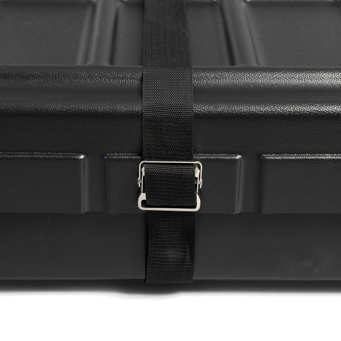 Hardcase trolley 164, external fastening straps with sturdy buckle