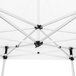 A perfectly taut pavilion roof thanks to the adjustable roof peak