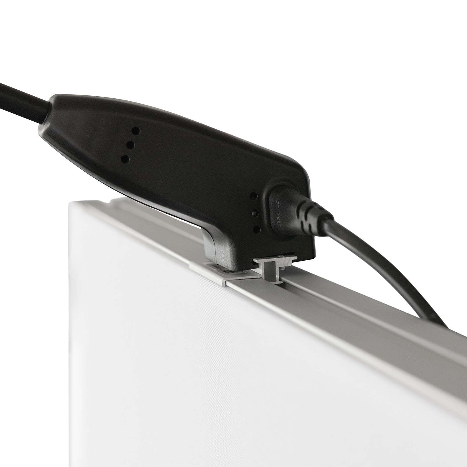 Mounting of Connection Cable to LED Spot