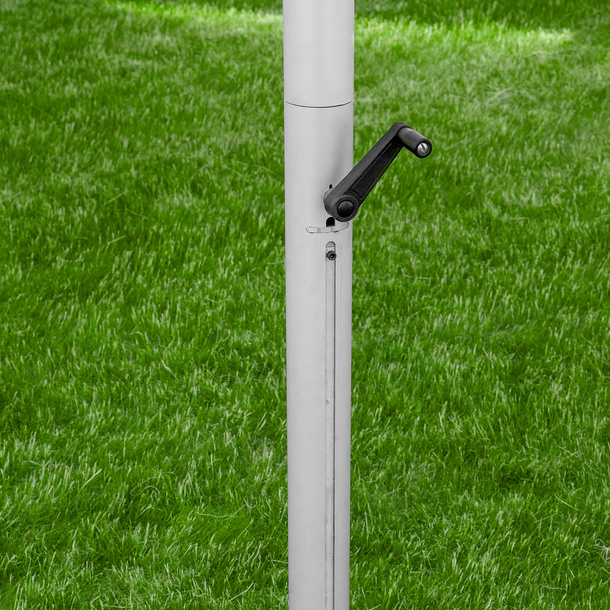 Perfectly tensioned canopy roof: 5-part mast with crank system