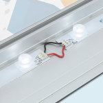 Powerful power LED line array for homogeneous illumination