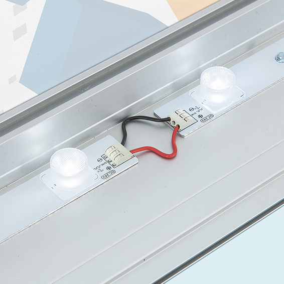 High-intensity power LED linear luminaires for uniform illumination