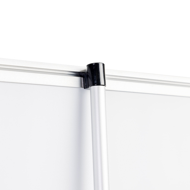 Roll Up Economy – Attaching the clamping strip to the system