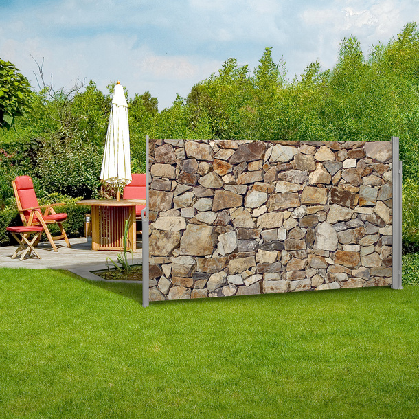 Freestanding side awning: ideal for use on lawns