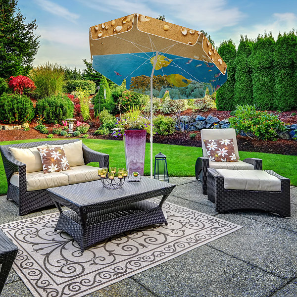An extravagant shade provider: small umbrella with a two-piece canopy cover