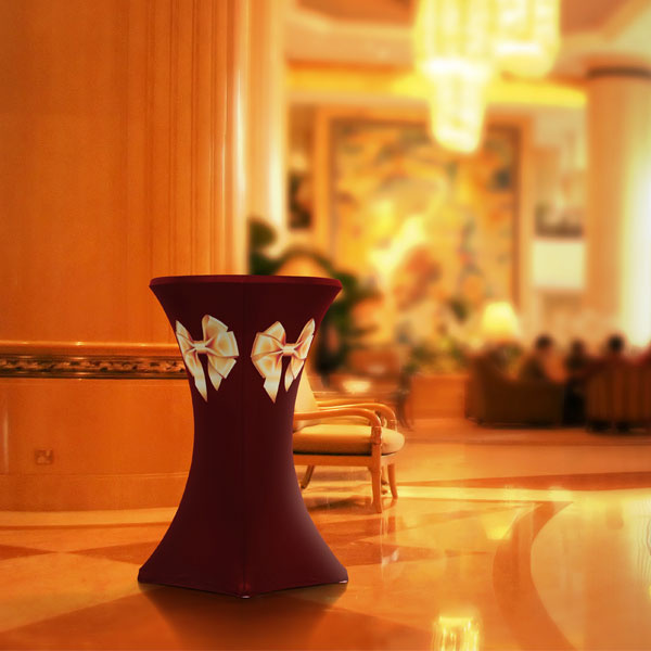 Table covers, for a stylish atmosphere in foyers