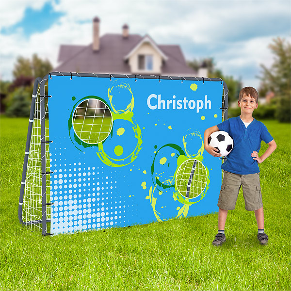 Soccer goal with integrated target wall – an excellent gift idea for young players