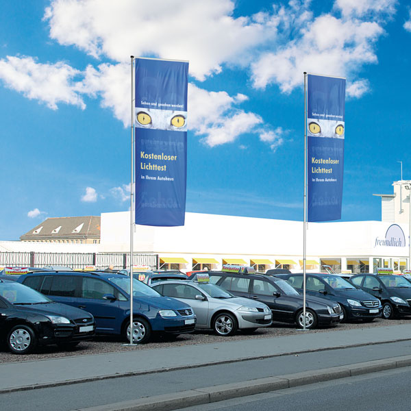 Mobile flagpole T-Pole® 200 with car base