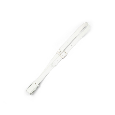 Carrying strap for club flags, white