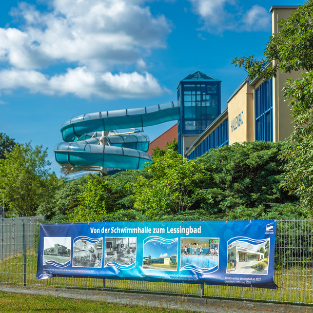 Advertising banners – A flexible advertising solution for fences, building facades and event venues