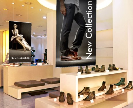 Textile banner for promotional advertising